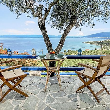 2 Bedroom Lovely Home In Kalamata Bagian luar foto